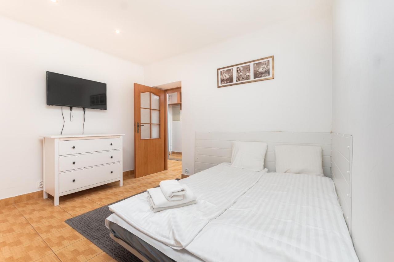 Apartamento Dabrowskiego 82g By Homeprime Varsovia