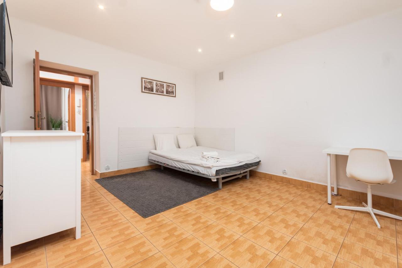 Apartamento Dabrowskiego 82g By Homeprime